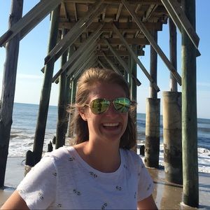 Meet your Posher, Emma